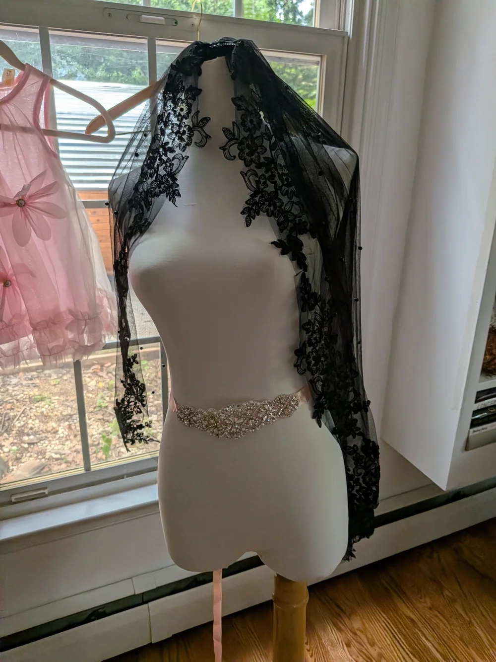 Black Floral Appliqué Veil